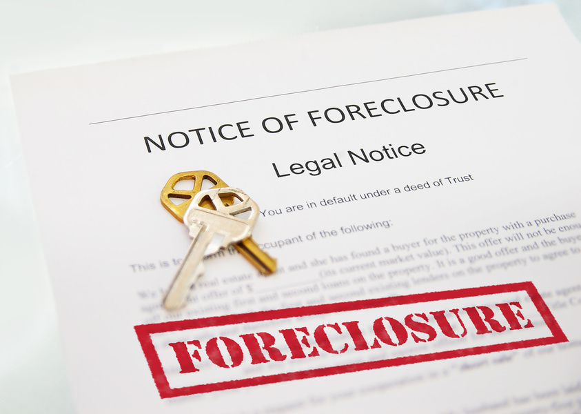 Notice of Foreclosure Papers with Keys